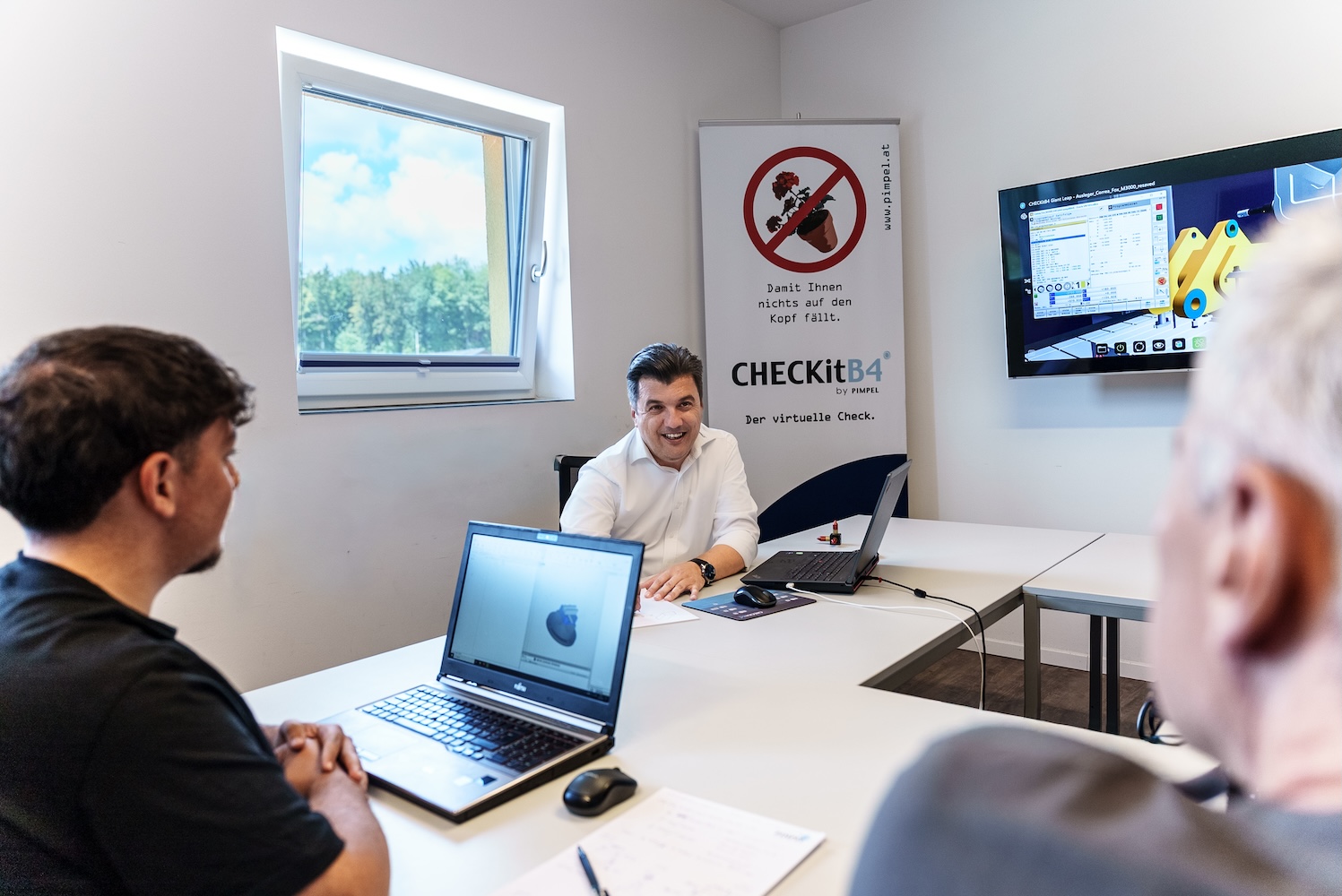 Small Learning Groups in CAD/CAM Training